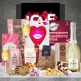 Sparkling Valentine's Hamper