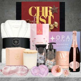 Pamper & Chandon Rose Christmas Hamper