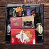 Christmas wine gift box with Australian Chardonnay and Shiraz, macadamia shortbread, chocolate chunk cookies and savoury herb snaps.