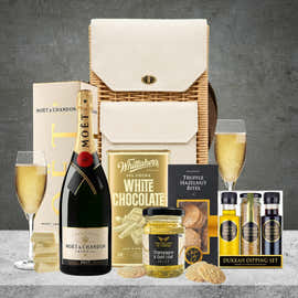 Moët Champagne Hamper Basket
