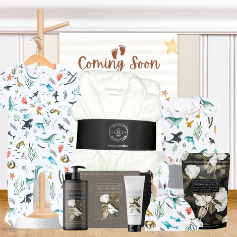 Pregnancy Gift Pack from Hampers Galore featuring pampering essentials for expectant mums