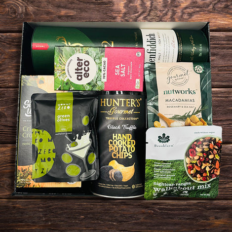 Vegan whiskey gift hamper from Hampers Galore