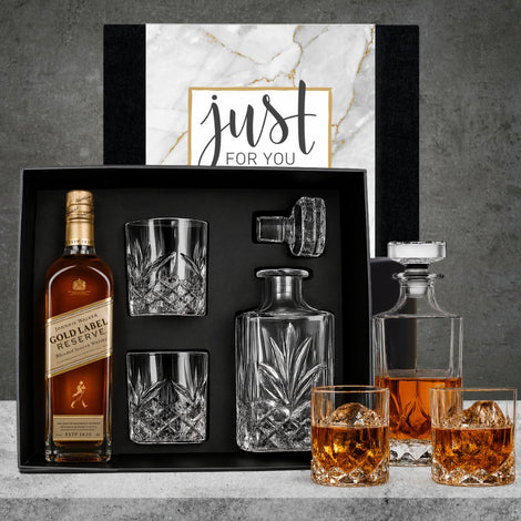 Whisky Decanter Hamper featuring a premium gift selection for whisky lovers