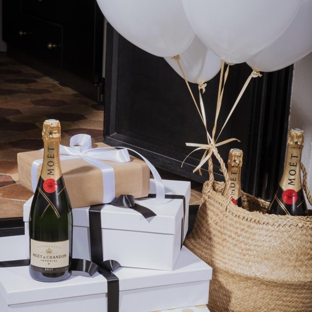 The Best Anniversary Hampers In Australia 2023