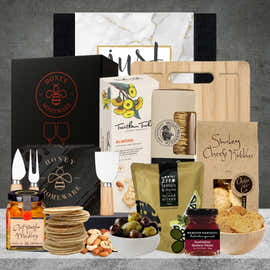 Cheese Board & Crackers Hamper