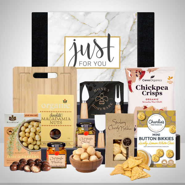 The Entertaining Hamper