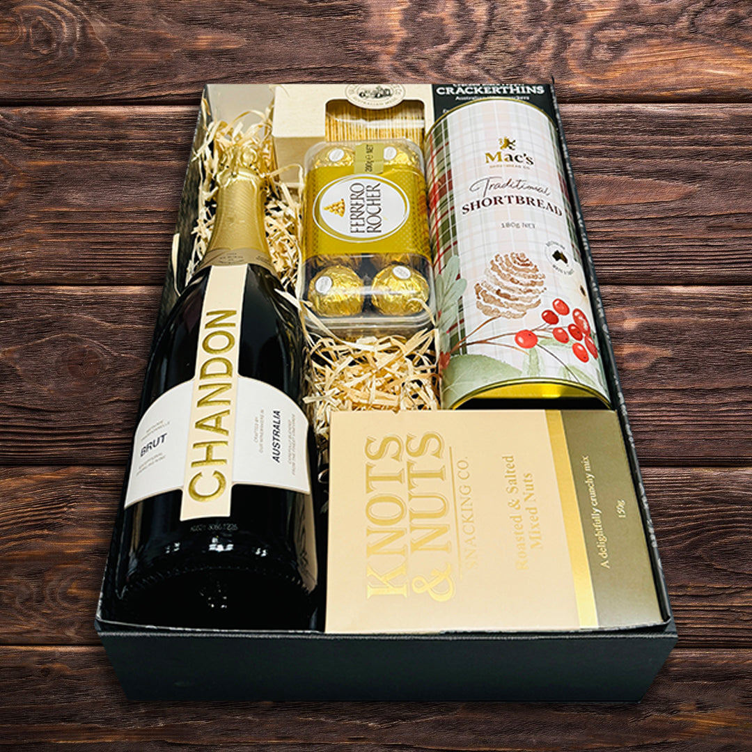 Chandon Brut Christmas Hamper 