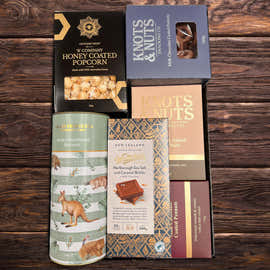 Shortbread & Snack Hamper