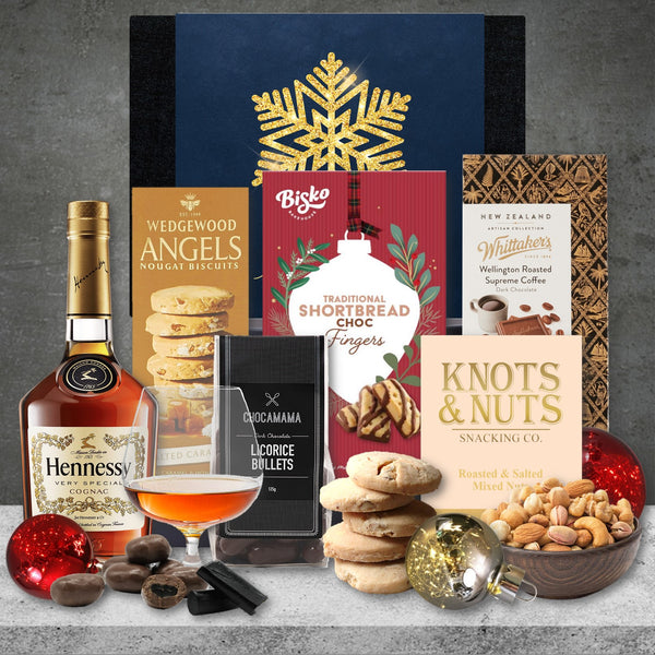 Hennessy Cognac Christmas Hamper Featured Image