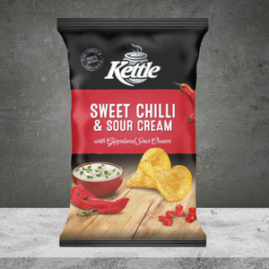 Kettles Sweet Chilli & Sour Cream Chips 45g