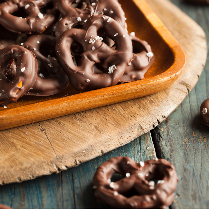 Knots & Nuts Chocolate Coated Pretzels 160g