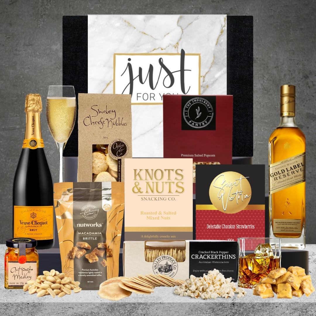 Luxury Champagne & Whiskey Hamper Featured Image