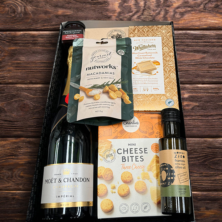 Moet Champagne Christmas Hamper Ingredients