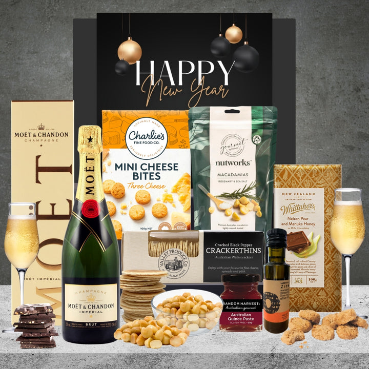 New Year Celebrations With Moet Hamper Featured Image