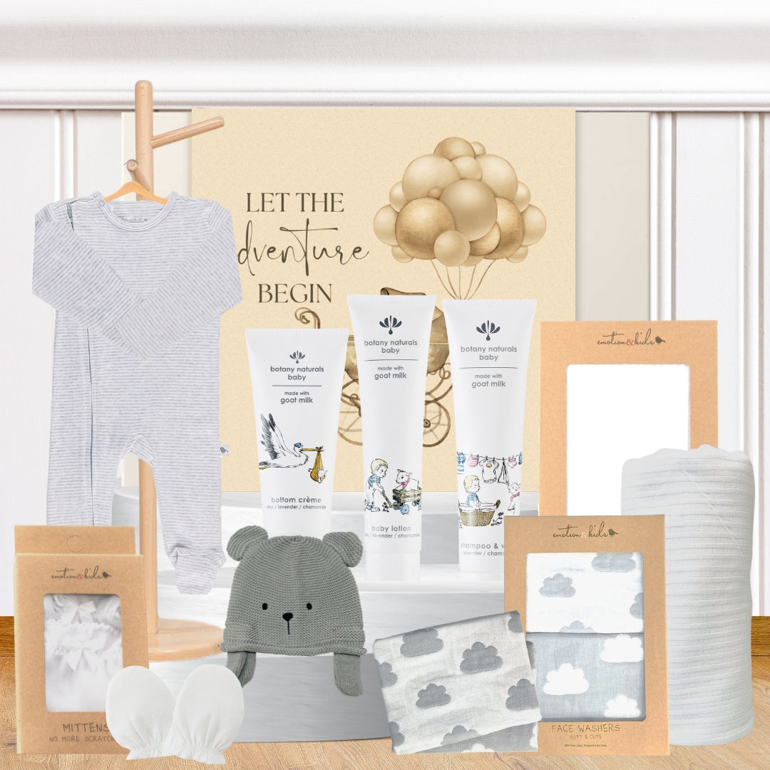 Newborn Baby Neutral Hamper Featured Image