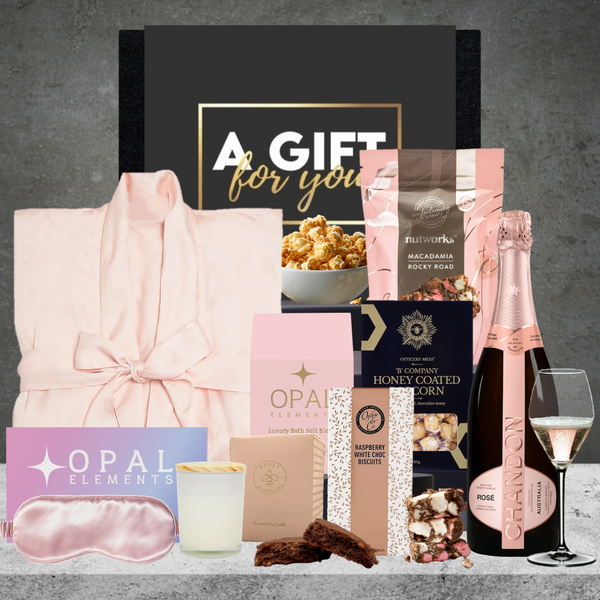 Pamper Gift Basket For Her Featured Image