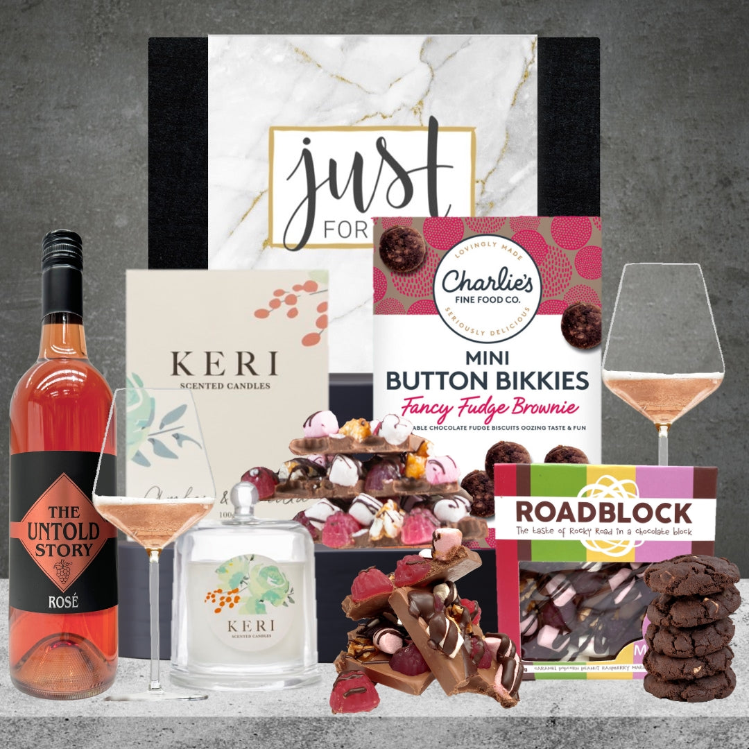 Rose Wine & Pamper Hamper For Her Featured Image