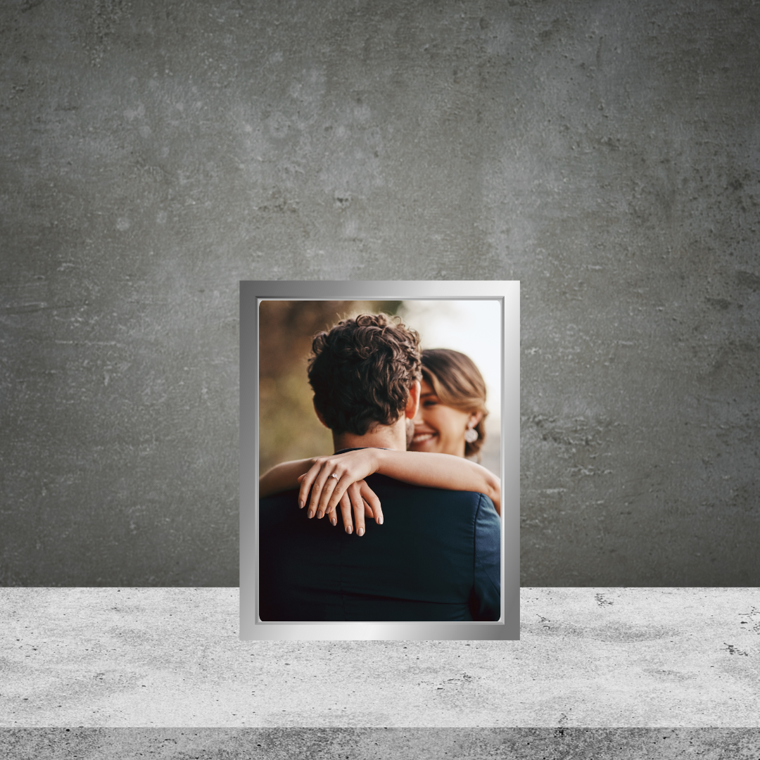 Silver Photo Frame 4" x 6"