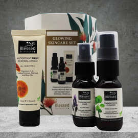 Blessed by Nature Glowing Skincare Set