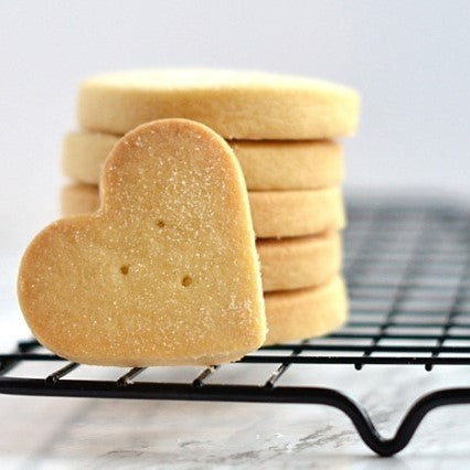 Mac's Shortbread Co Traditional Christmas Shortbread 180g