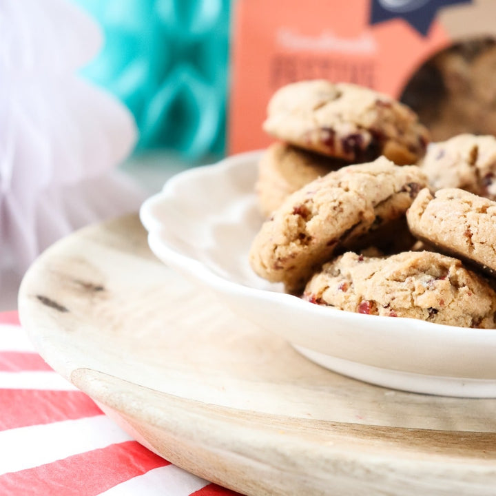 Molly Woppy Handmade Cranberry Dark Choccy Chunk Artisan Cookies 185g