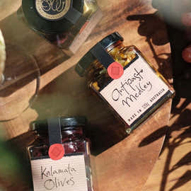 The Entertaining Hamper